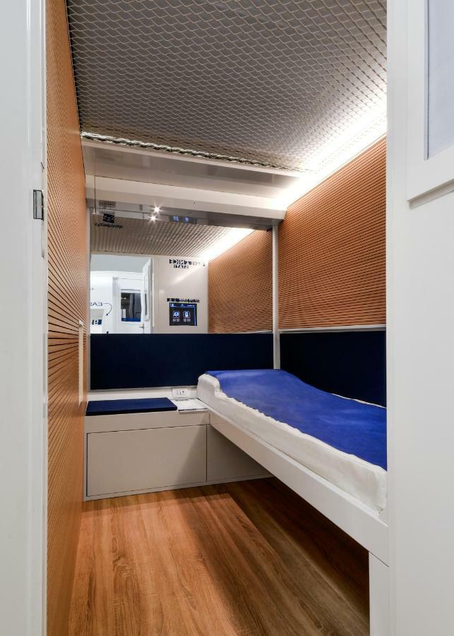 Capsule hotel Resting Pods - Zzzleepandgo Bgh Hospital Bergamo