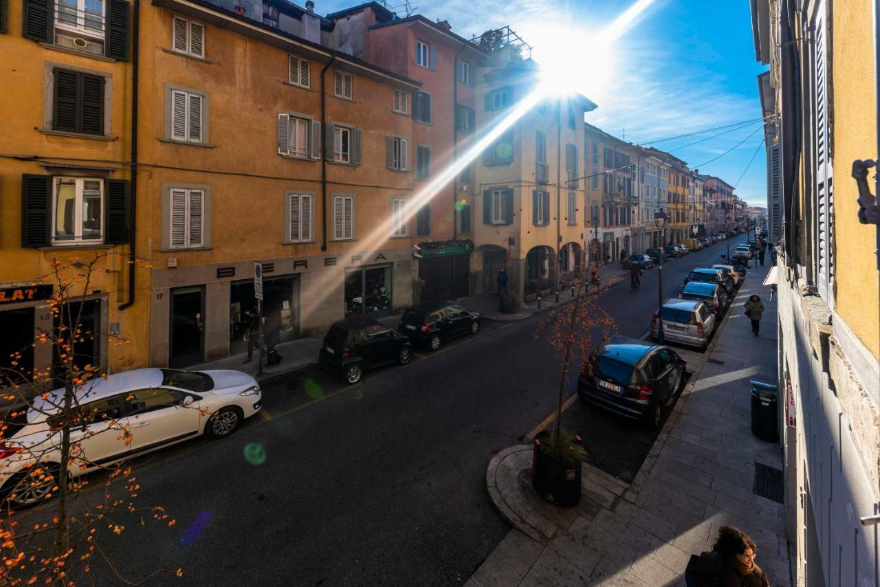Casa Valentina - Downtown Huoneisto Bergamo