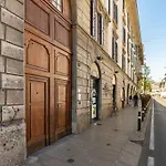 Antiche Stalle II