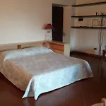 Artemisia Antique Rooms Fara