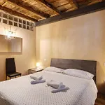 Maison Le Chic