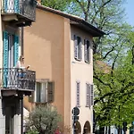 Rego Apartments - Boutique Aparthotel With Some Off-Site Apartments In A Charming Historic District Close To Upper Town