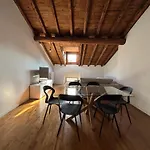 Loft Mansardato Sullo Skyline Di Bergamo