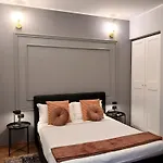 Central View 2
