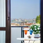 Chic Panoramic Apartment