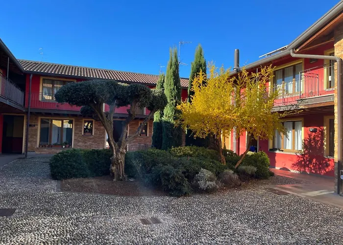 Cozy Flat + Parking Close To City Center/Airport