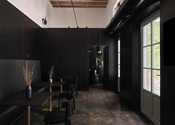 Rego Apartments - Boutique Aparthotel & Serenity Spa With Some Off-Site Apartments In The Heart Of Bergamo City Center
