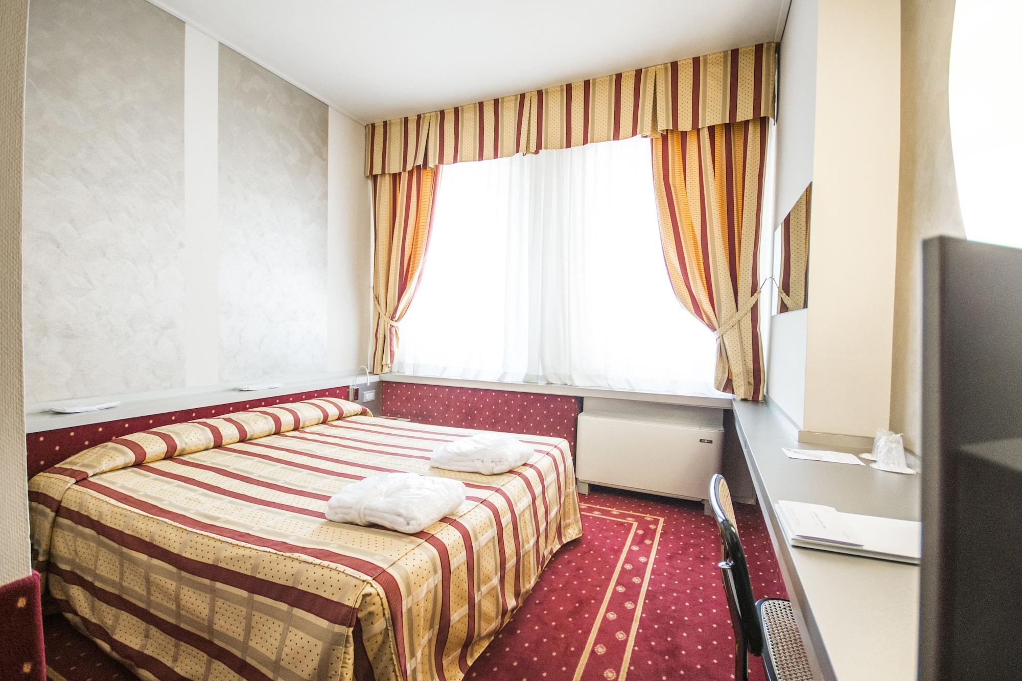 Hotel Excelsior San Marco 4*