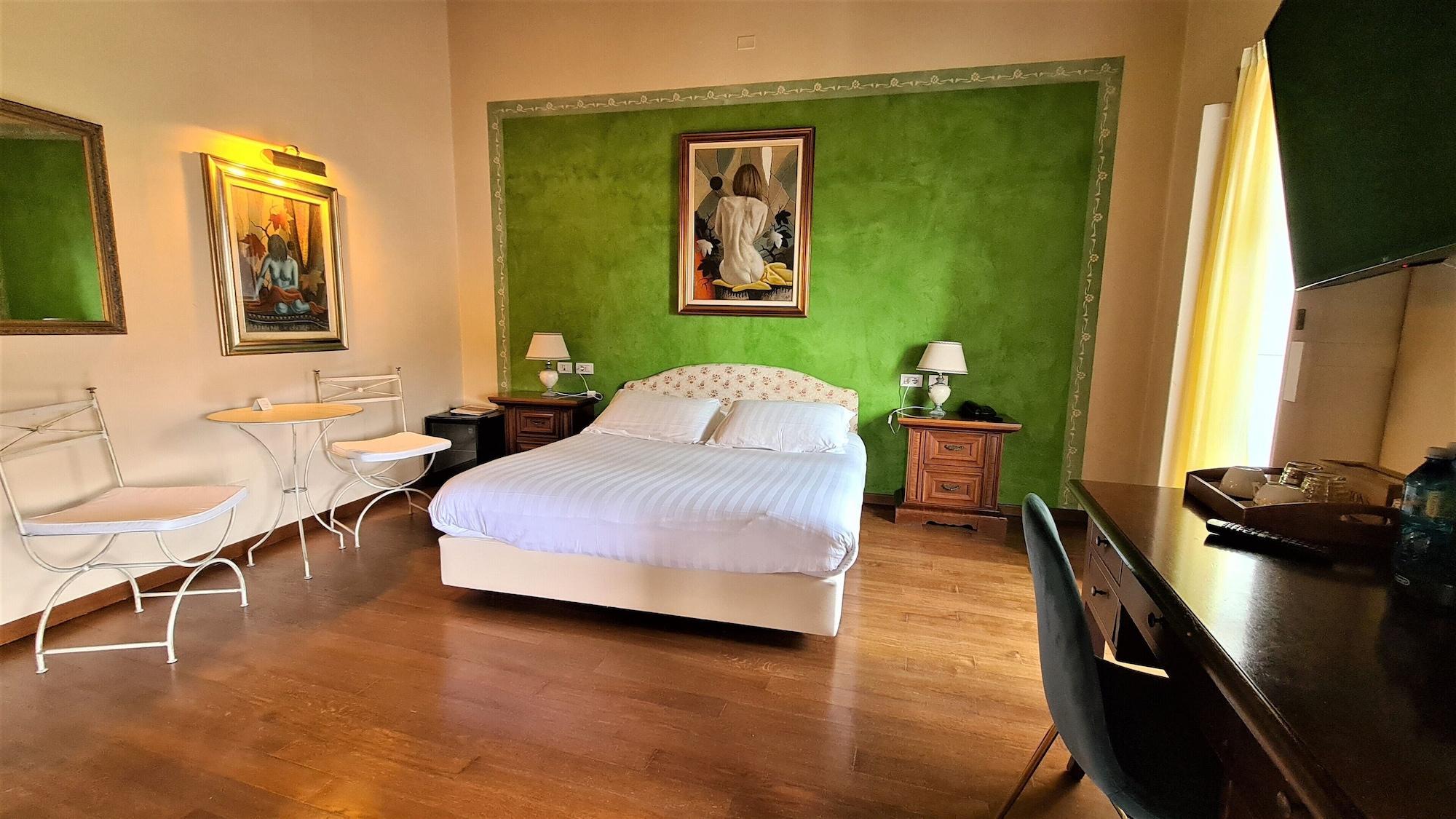 Hotelli Piazza Vecchia 4*