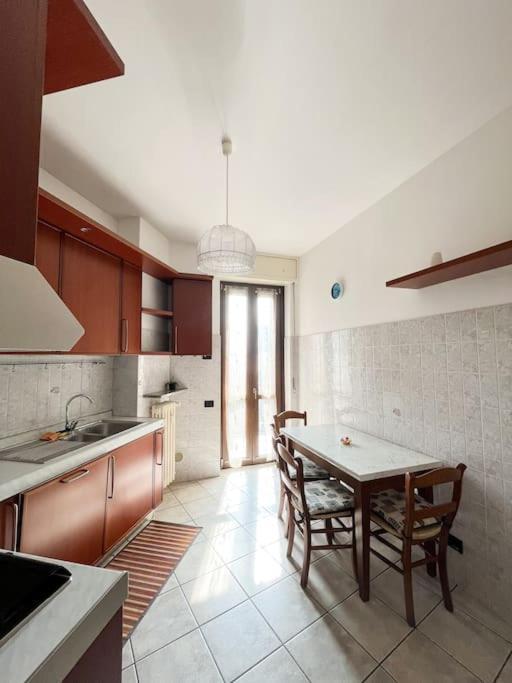 Appartamento Airport+train Station+center Cozy City Loft *
