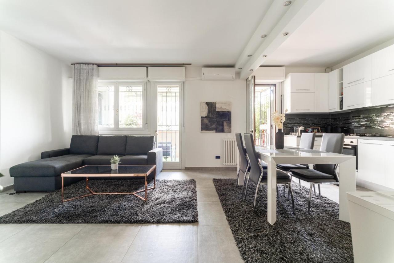 Apartment Oasis Luxury - A.c/terrace/2bedrooms