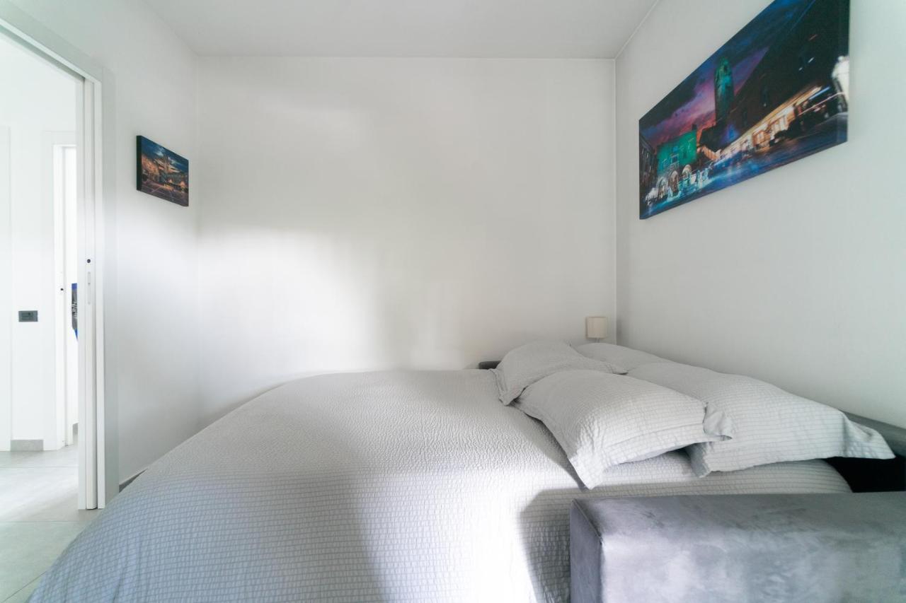 Apartment Oasis Luxury - A.c/terrace/2bedrooms
