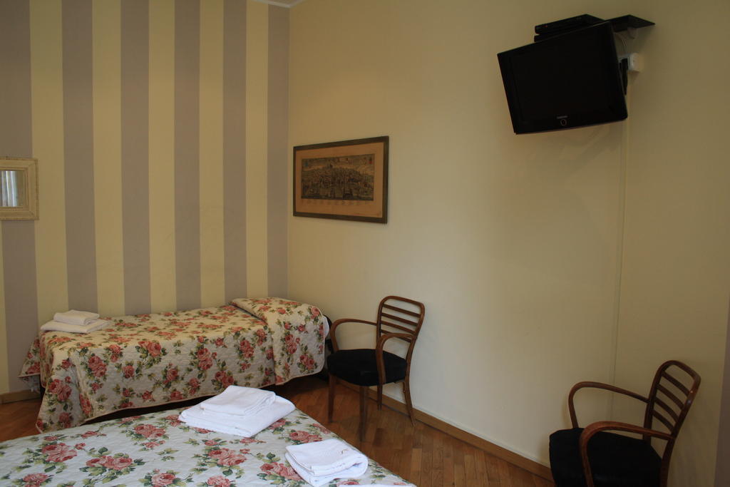 Acomodação com café da manhã  City's House