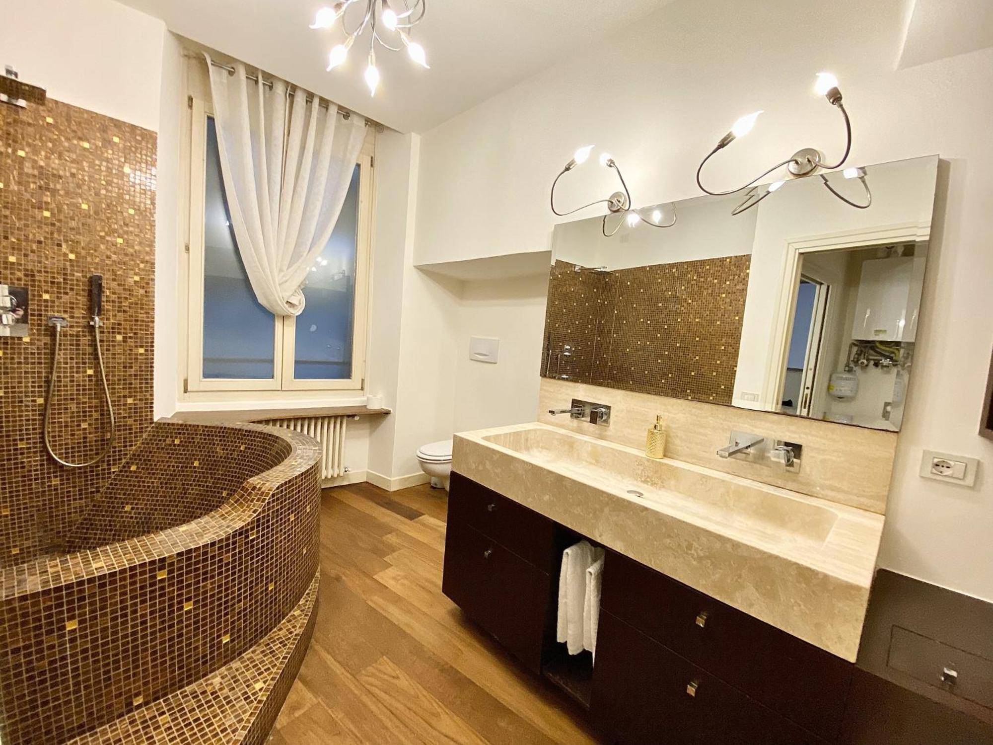 Apartment La Casa Dell'arte In Piazza Vecchia Bergamo