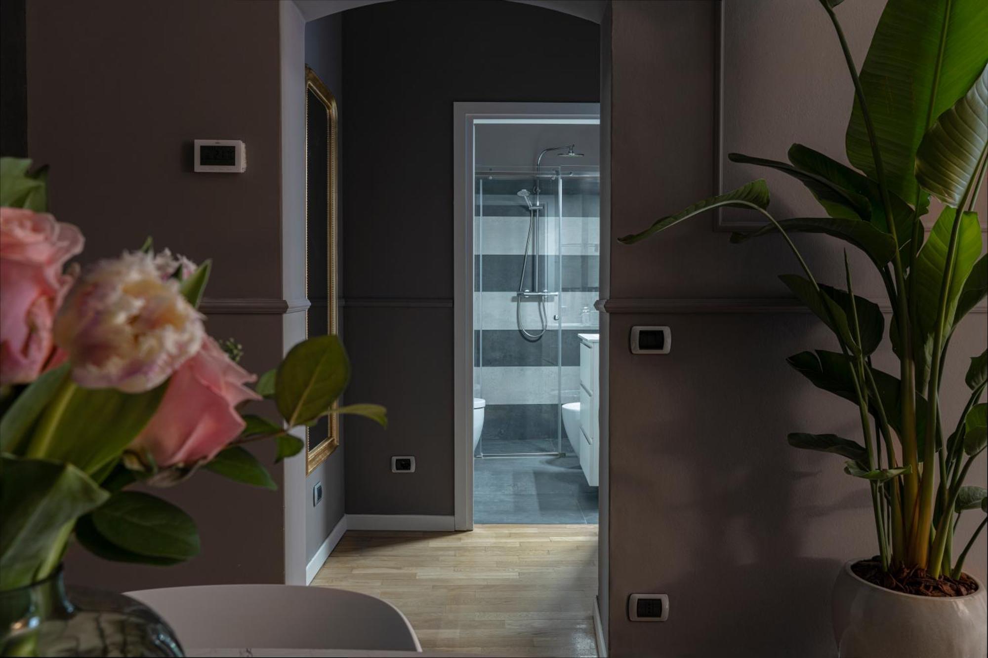 Rego - Boutique & Serenity With Some Off-site In The Heart Of Center