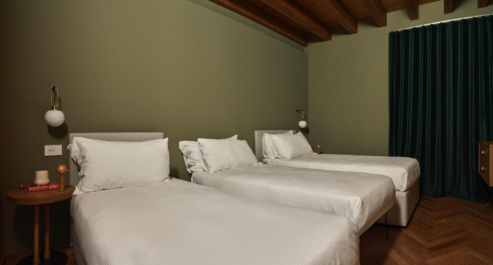 Apartment Rego - Boutique & Serenity With Some Off-site In The Heart Of Center *