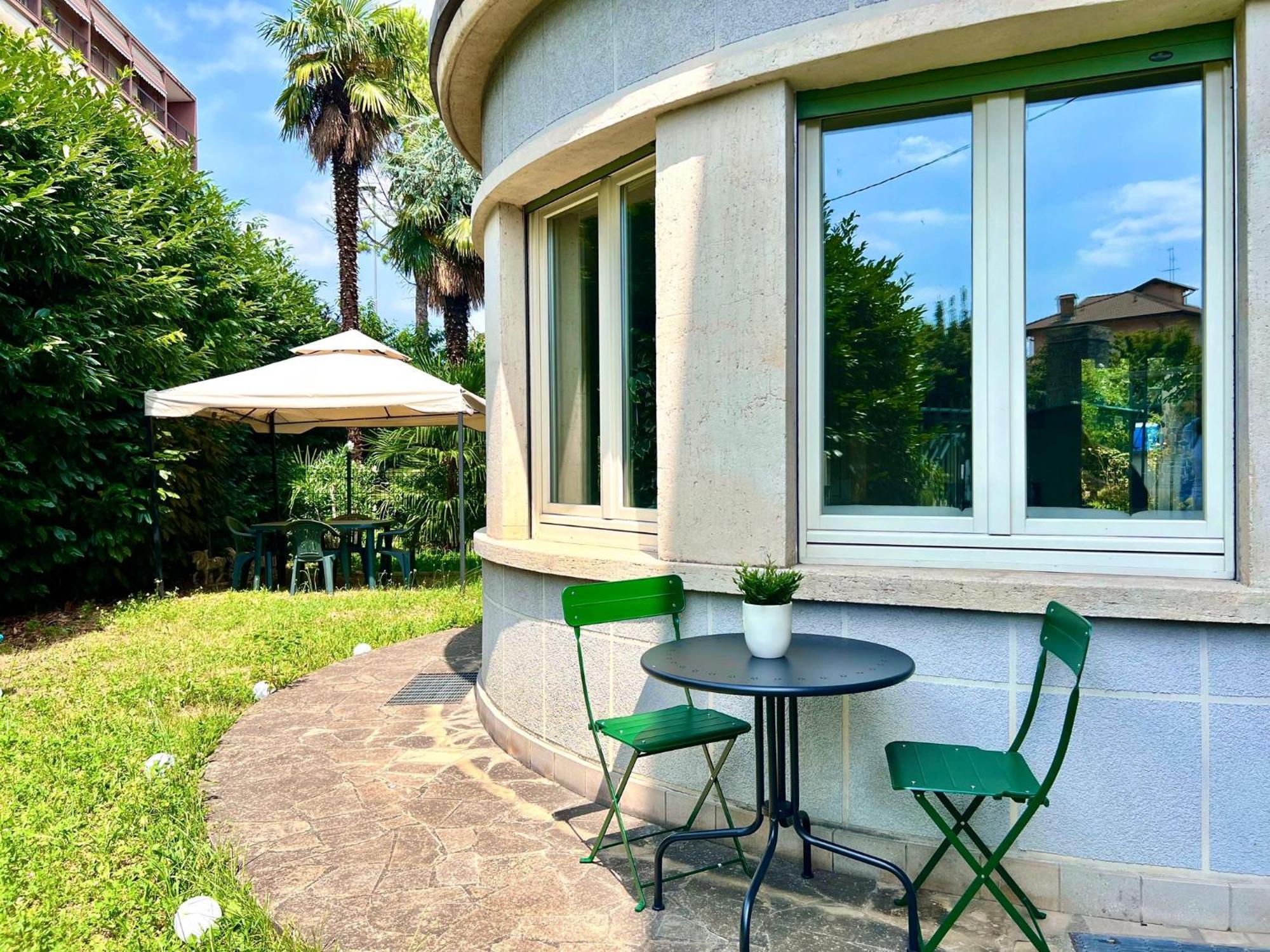 Bergamoinhouse Airport Guest house