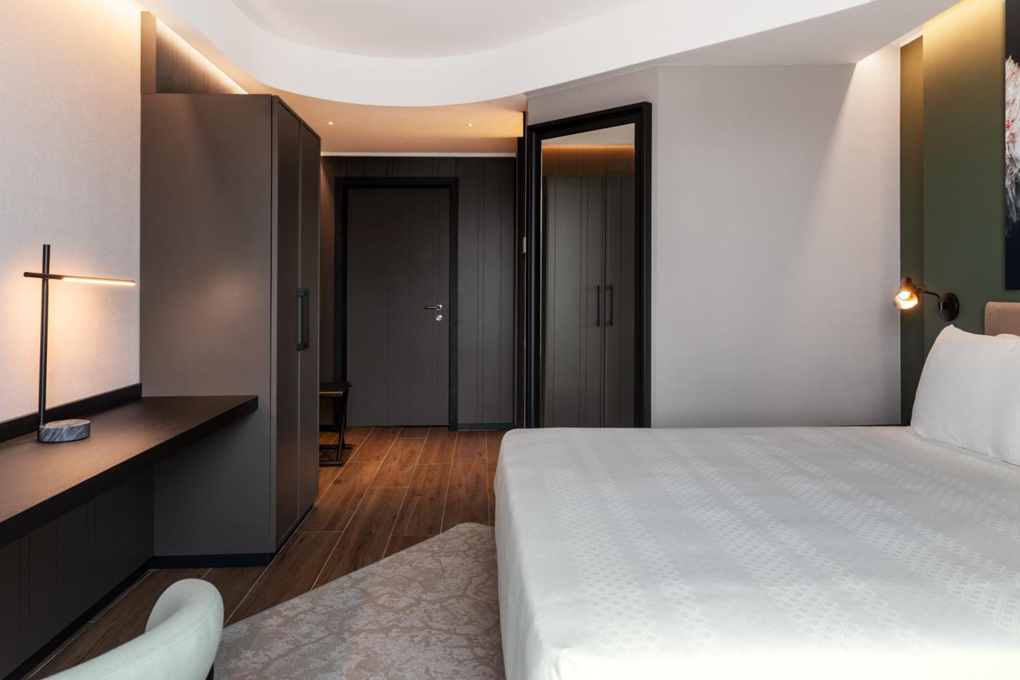 Radisson Blu Hotel, Choruslife Hotel 4*