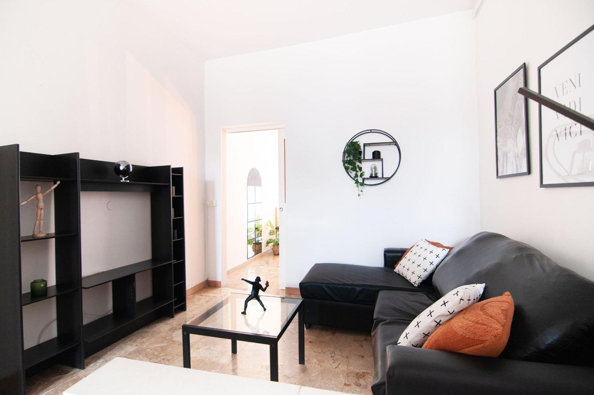New York Style 2 Bed *