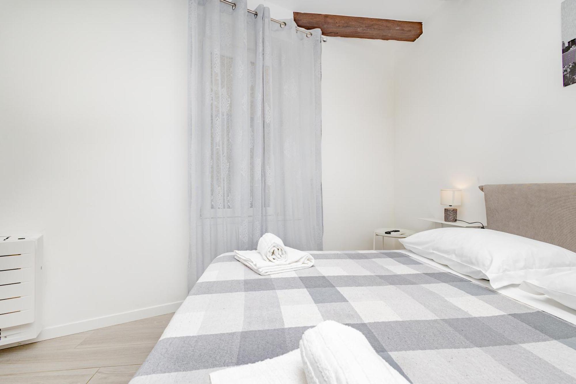 Apartment T21