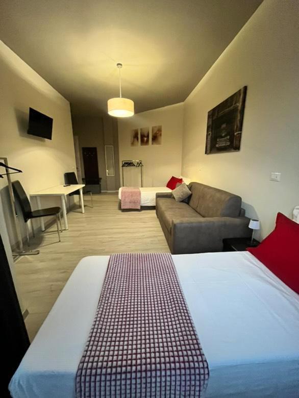 Apartment Sleep & Fly Bgy Airport-station-center