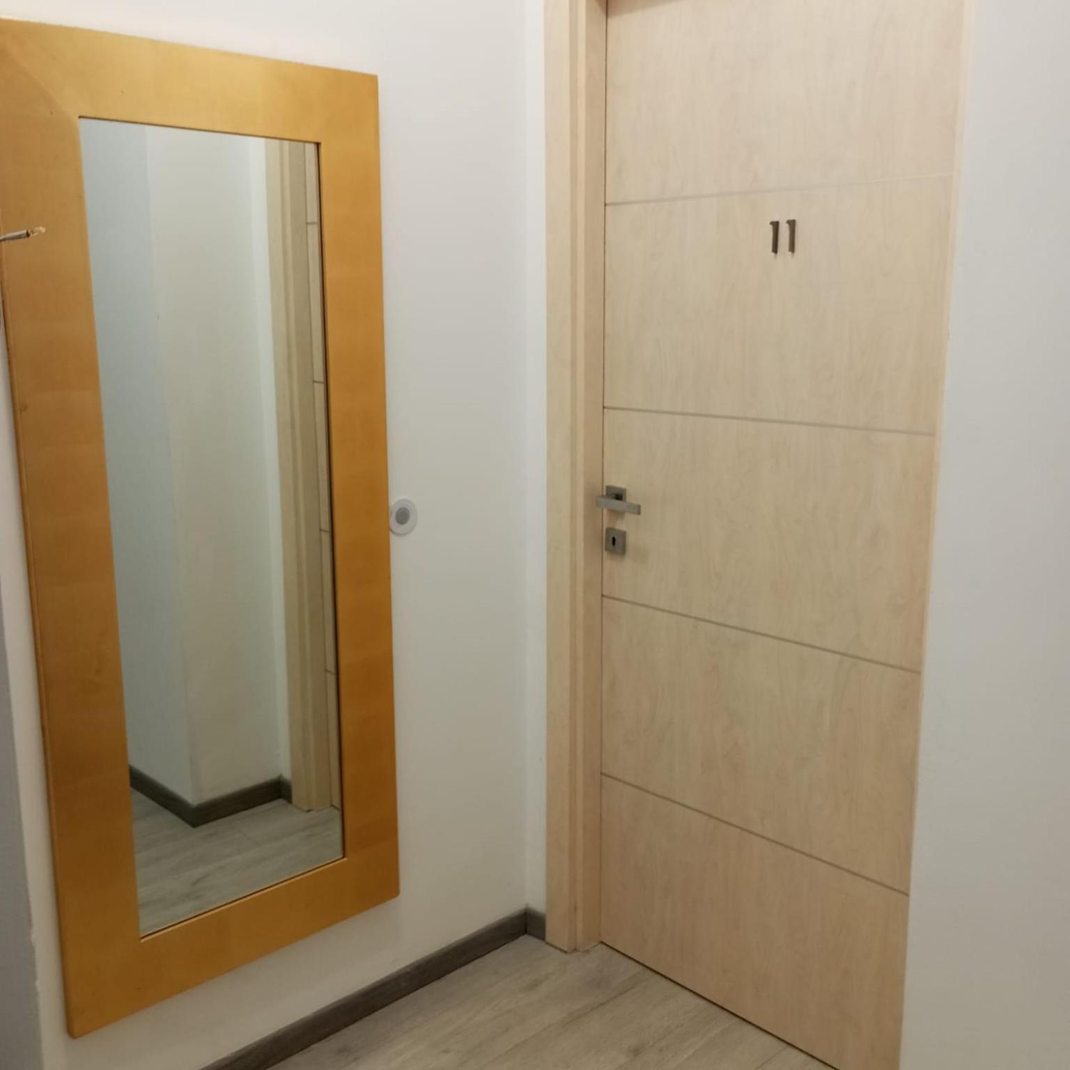 Sleep & Fly Bgy Airport-station-center Apartment