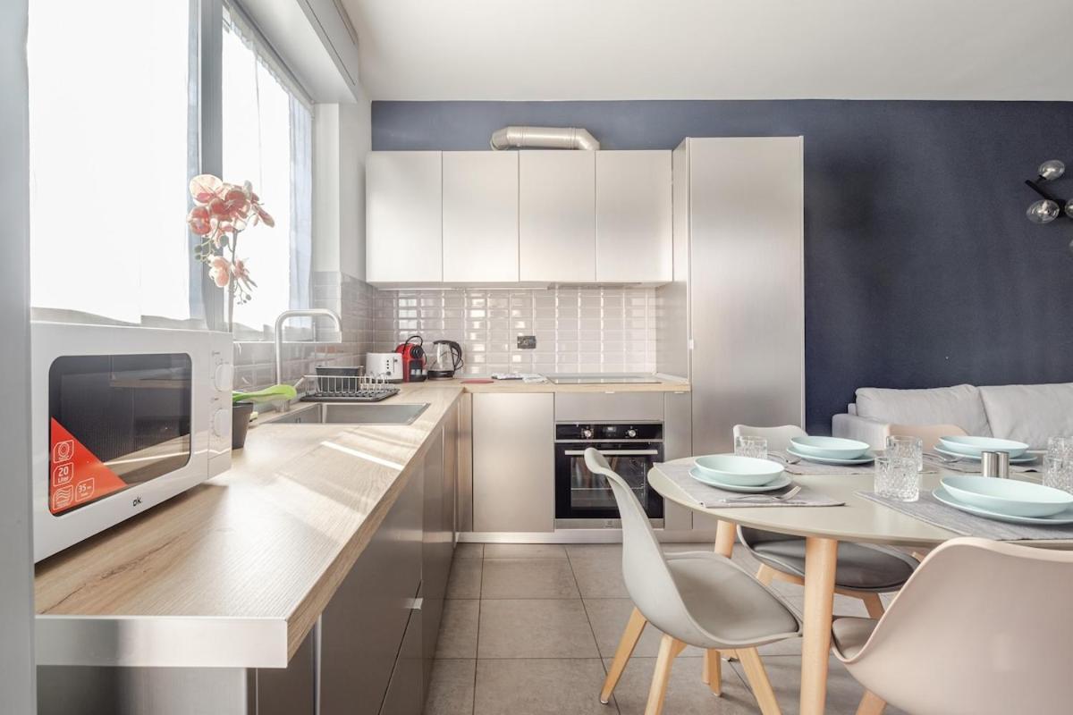 Huoneisto Center - Modern Flat With Free Parking And Wifi - A