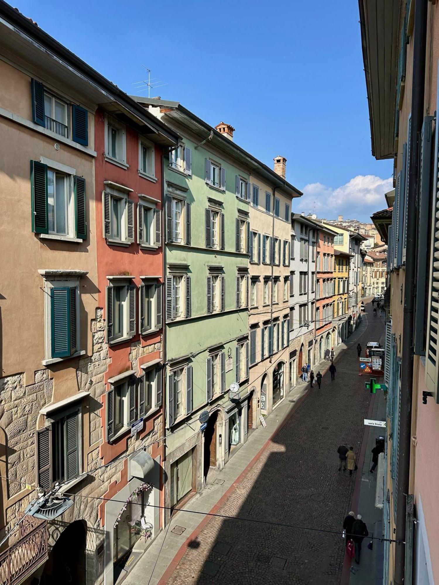 Magic Place Bergamo! Beauty Nest In The Heart Of The Huoneisto Bergamo