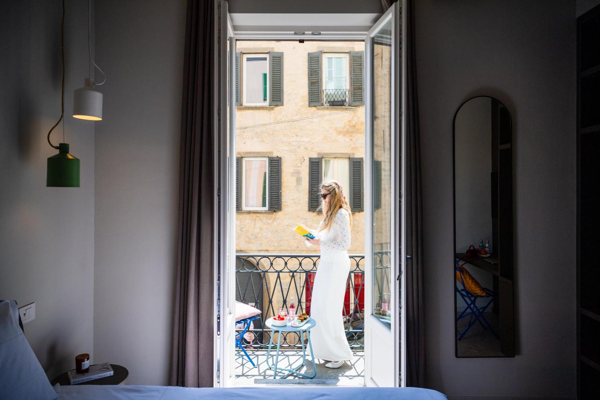 Rego - Boutique With Some Off-site In A Charming Historic District Close To Upper Town *