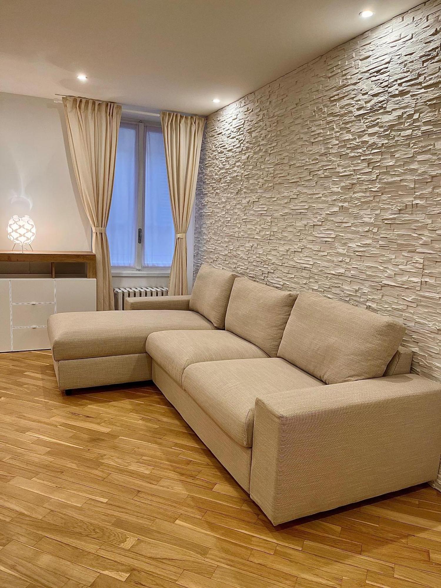 Apartment The Three Bs - House