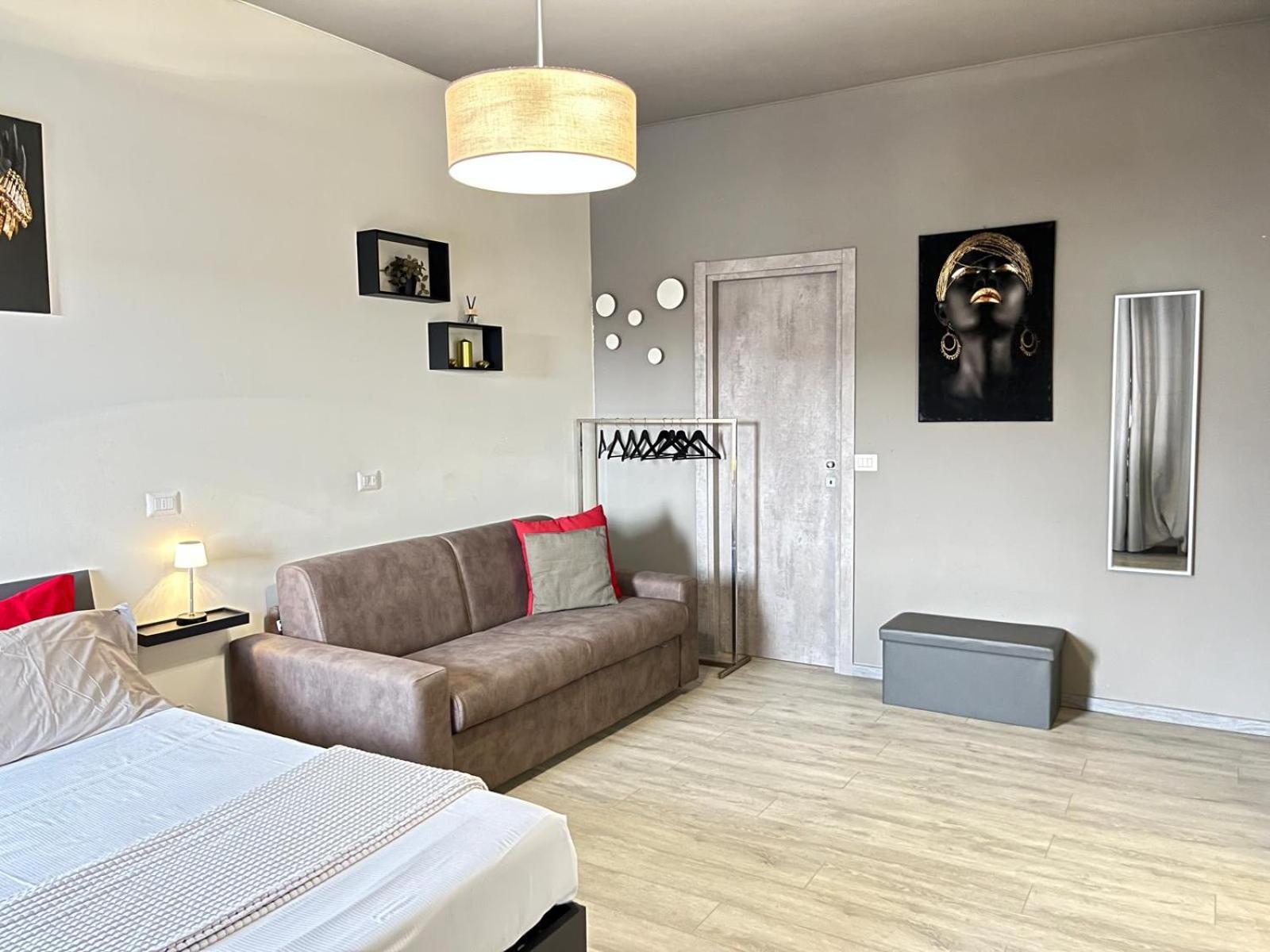 Apartment Sleep & Fly Bgy Airport-station-center