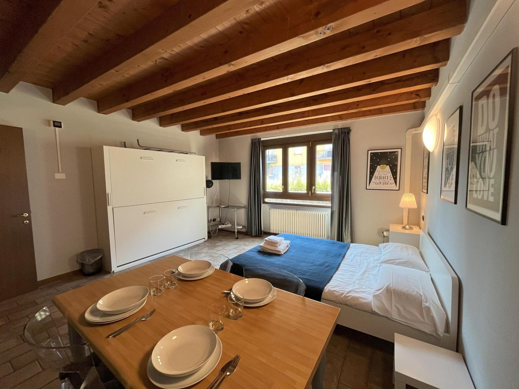 Cozy Flat + Parking Close To Center/airport *