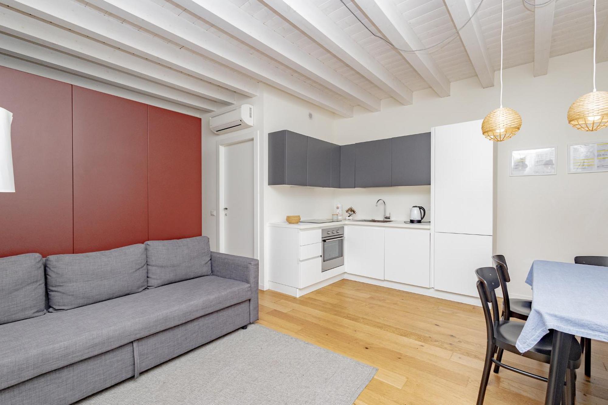 Class Residence Suite 38 Apartment *