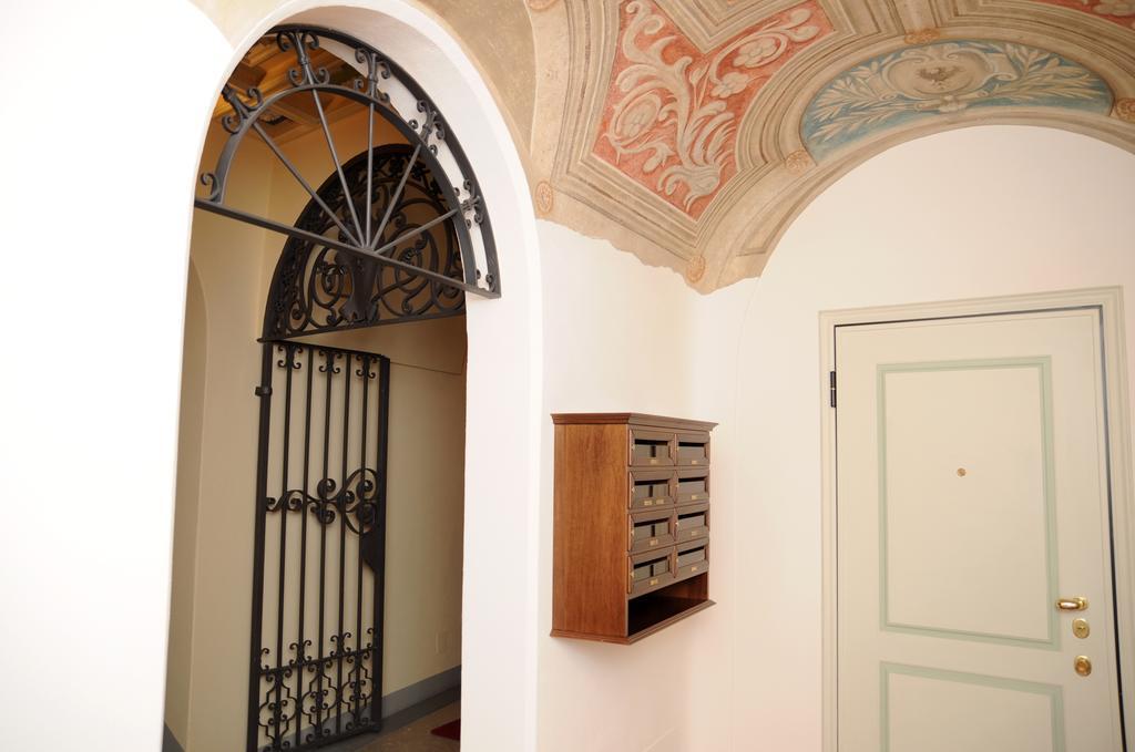 Apartment Rego - Boutique With Some Off-site In A Charming Historic District Close To Upper Town