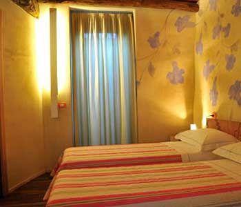 Dimora Le Nove Fate Nhà khách 3*
