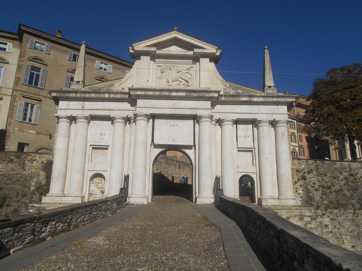 La Maison Des Artistes 2* Bergamo
