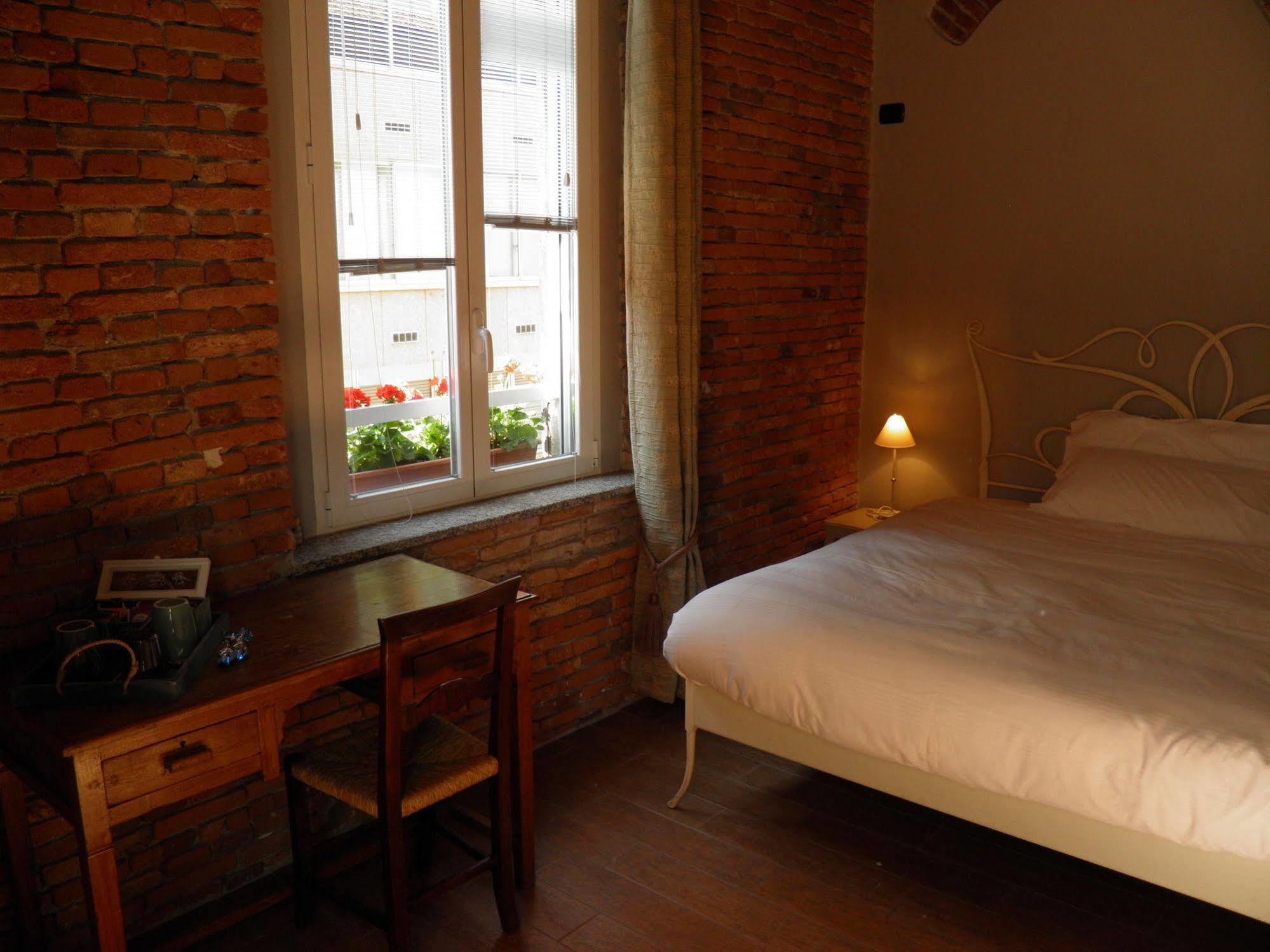 In Centro Charme Bed & Breakfast