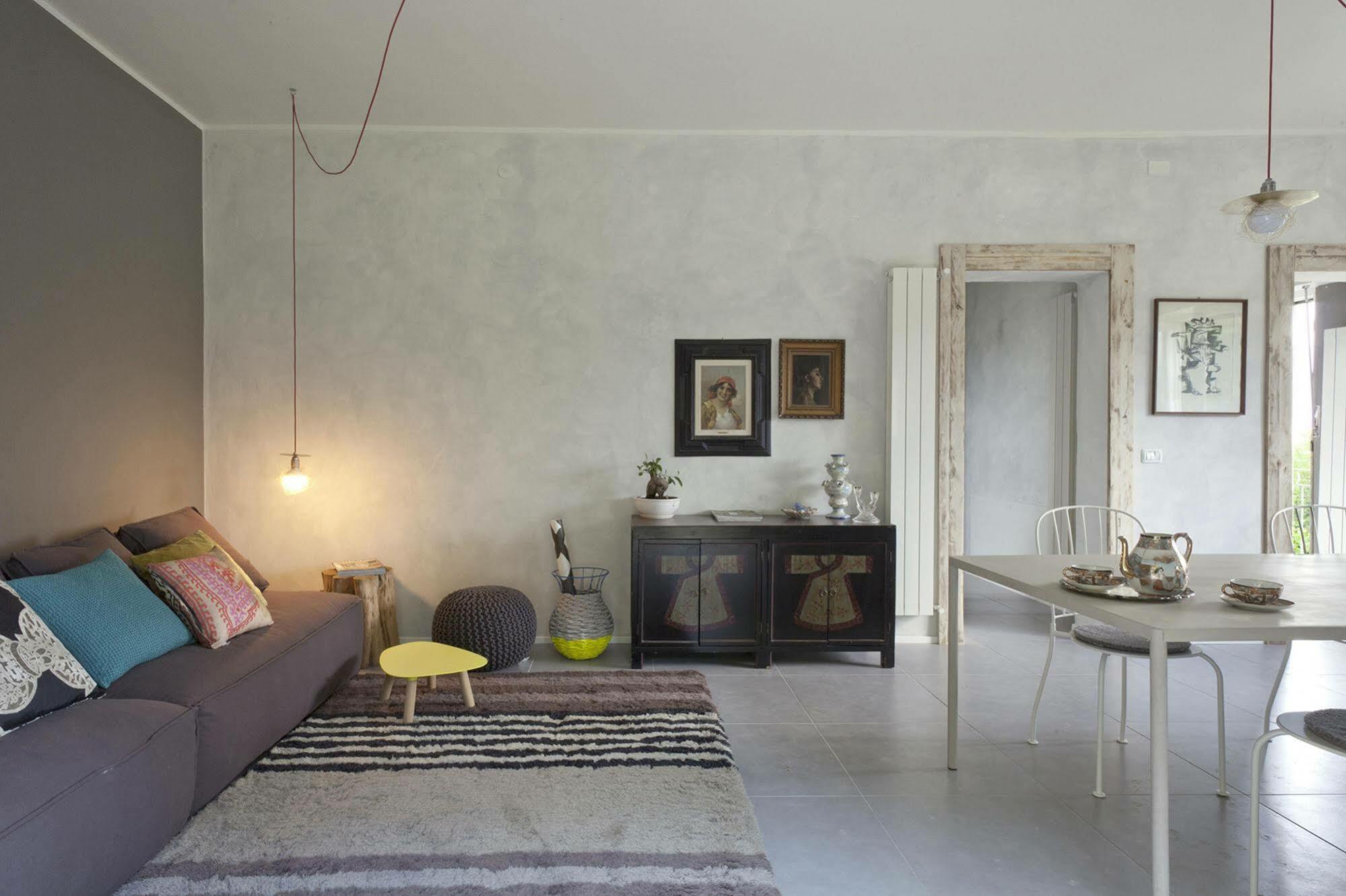 De Hura Apartment