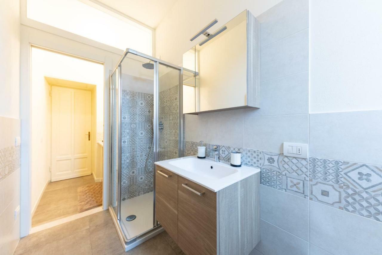 Rego - Boutique & Serenity With Some Off-site In The Heart Of Center Apartment *