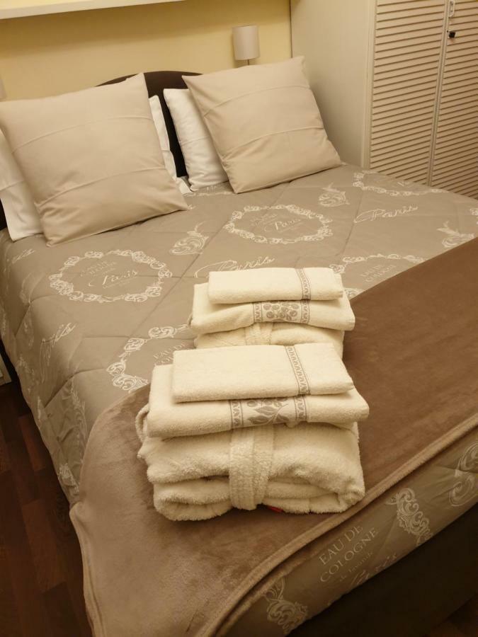 Maison Cherie Bed & Breakfast